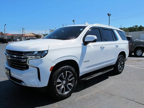 Used 2021 Chevrolet Tahoe LT w/ LT Signature Package AWD/4WD image 8