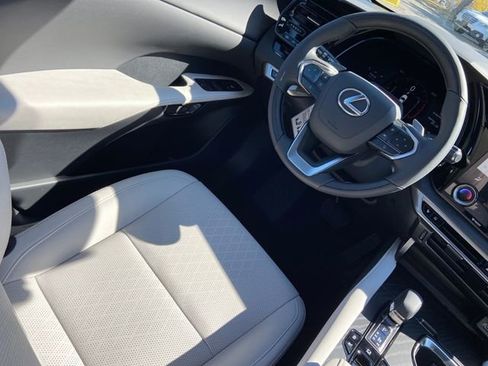 New 2026 Lexus RX 350 Premium Plus image 15