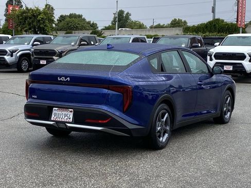 Used 2025 Kia K4 LXS image 42