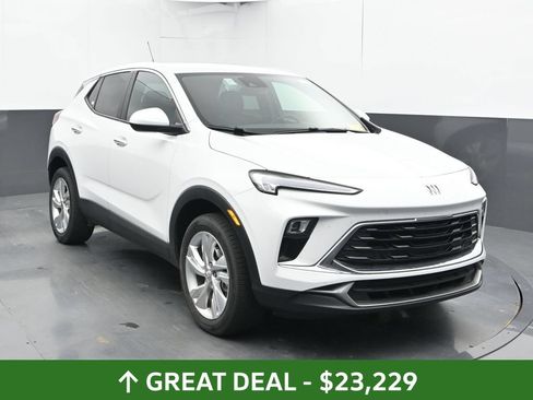 Used 2025 Buick Encore GX Preferred AWD/4WD image 7