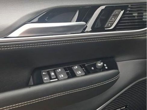 New 2026 Jeep Grand Wagoneer Limited AWD/4WD image 11