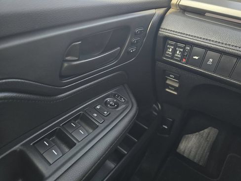 Certified 2025 Honda Odyssey Sport-L image 23