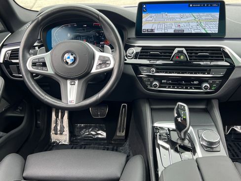 Used 2023 BMW 530i xDrive w/ M Sport Package AWD/4WD image 30