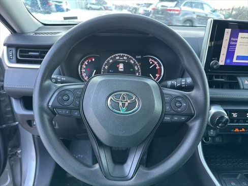 Certified 2025 Toyota RAV4 XLE image 19