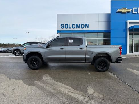 Used 2020 Chevrolet Silverado 1500 Custom Trail Boss w/ Custom Convenience Package image 2