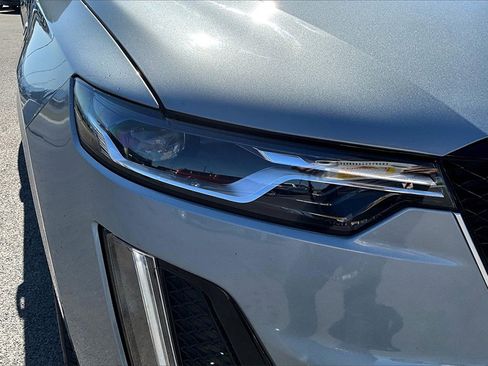 Used 2024 Cadillac XT6 Sport image 30