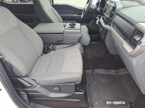 Used 2021 Ford F150 XLT image 19