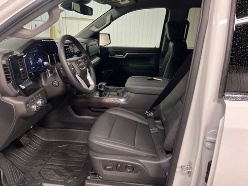 New 2026 GMC Sierra 1500 SLT w/ SLT Premium Plus Package AWD/4WD image 12