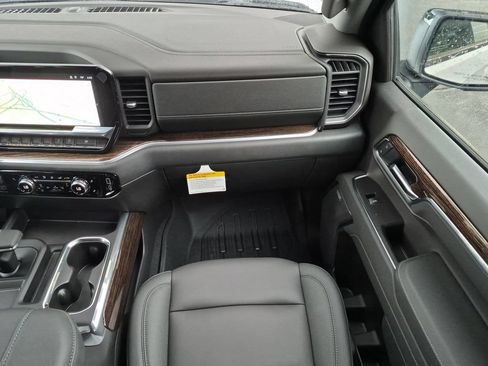 New 2026 GMC Sierra 1500 Elevation w/ Elevation Premium Package AWD/4WD image 22