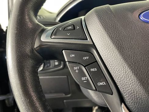 Used 2021 Ford Edge Titanium w/ Canadian Touring Package AWD/4WD image 11
