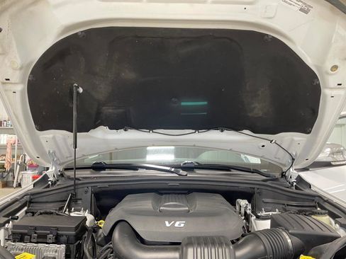 Used 2015 Jeep Grand Cherokee Limited AWD/4WD image 41