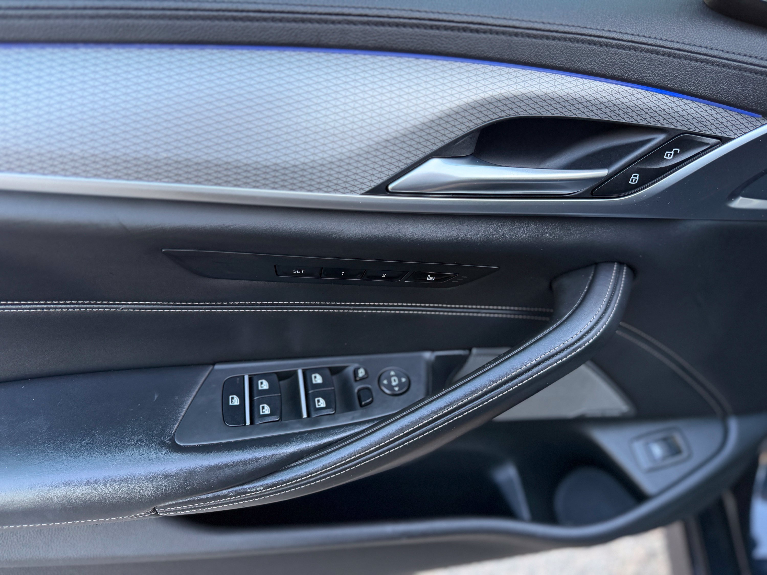 Used 2019 BMW M550i xDrive AWD/4WD image 12