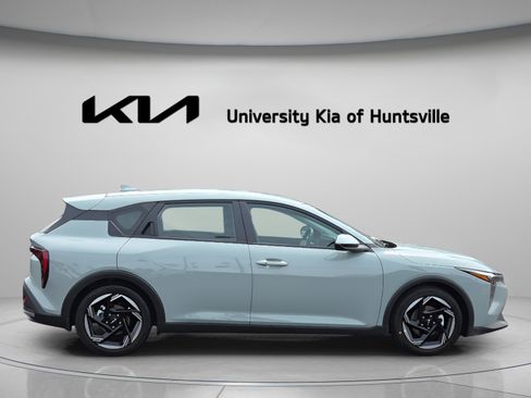New 2026 Kia K4 EX FWD image 8