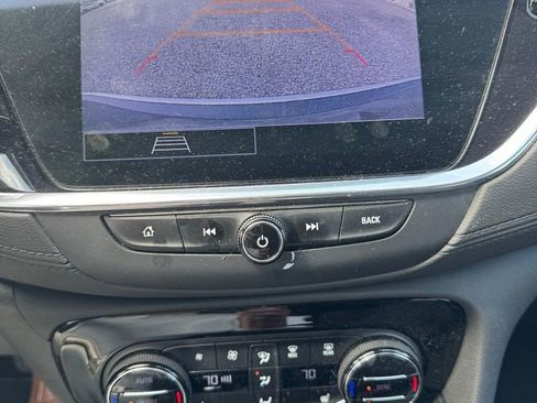 Used 2023 Buick Encore GX Select FWD image 21