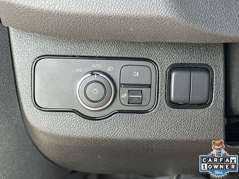 Used 2025 Mercedes-Benz Sprinter 2500 image 29