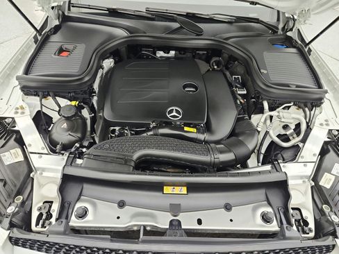 Certified 2023 Mercedes-Benz GLC 300 4MATIC Coupe image 17