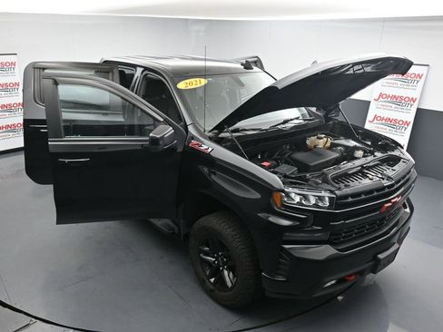 Used 2021 Chevrolet Silverado 1500 LT Trail Boss AWD/4WD image 35