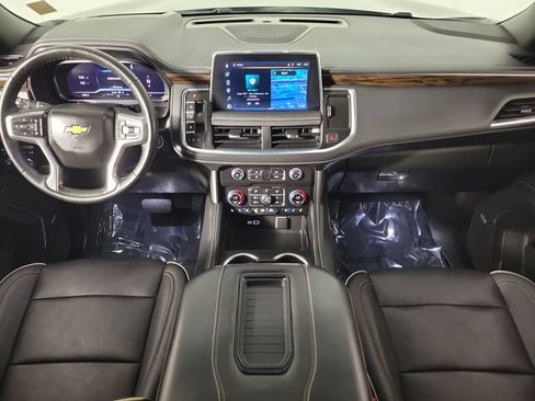 Used 2024 Chevrolet Tahoe Premier AWD/4WD image 17