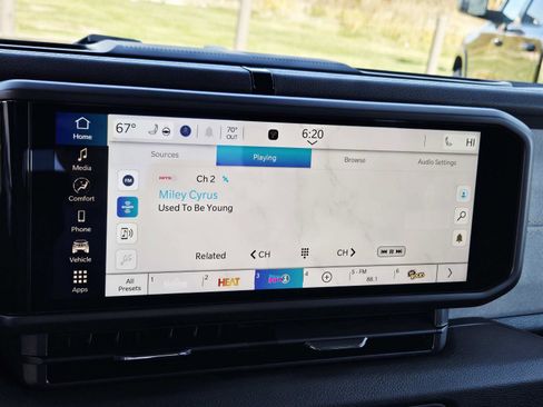 New 2026 Jeep Gladiator Sport image 23