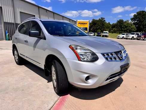 Used 2015 Nissan Rogue S w/ Convenience Package FWD image 8