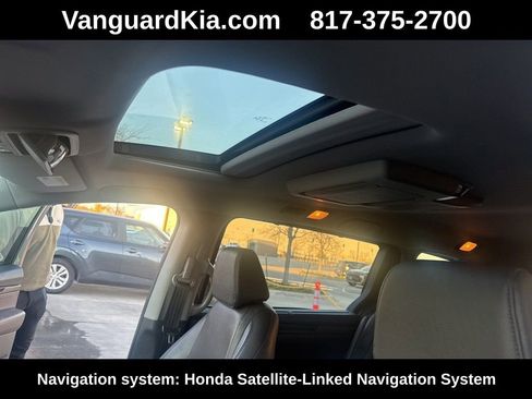 Used 2019 Honda Odyssey Elite image 3