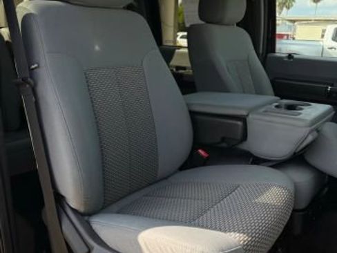 Used 2016 Ford F250 XLT w/ XLT Value Package image 9