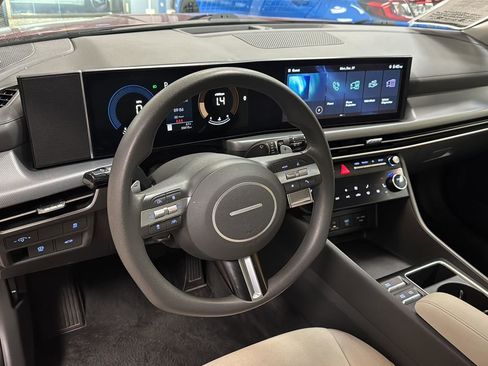 Used 2024 Hyundai Sonata SEL image 11