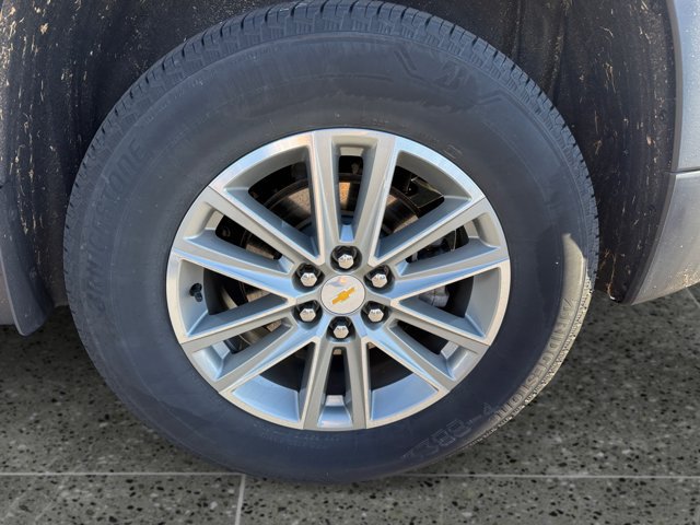 Used 2023 Chevrolet Traverse LT AWD/4WD image 11