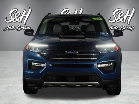 Used 2020 Ford Explorer XLT w/ Equipment Group 202A AWD/4WD image 22