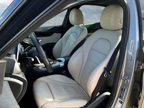 Used 2020 Mercedes-Benz C 300 Sedan image 19