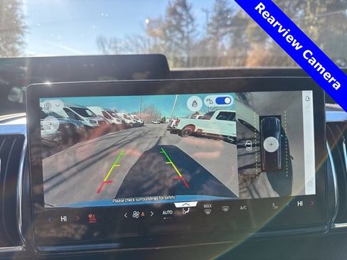 Used 2025 Ford Expedition Platinum w/ Stealth Appearance Package image 9