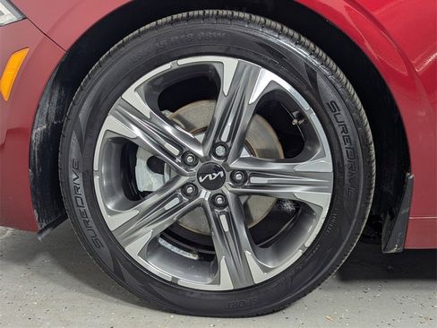 Used 2023 Kia K5 EX w/ EX Premium Package image 9