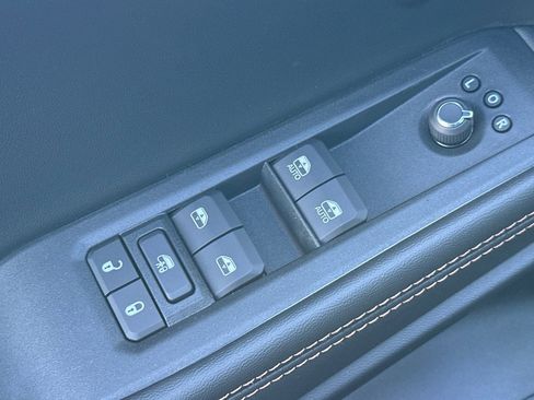 New 2026 Jeep Cherokee Limited image 13