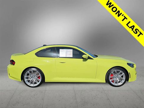 Used 2025 BMW M2 w/ Lighting Package image 9