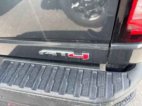 Used 2020 GMC Sierra 2500 AT4 w/ AT4 Premium Package AWD/4WD image 15