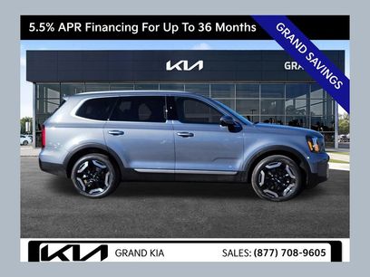 New 2025 Kia Telluride S