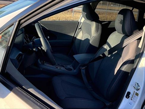 New 2026 Subaru Crosstrek 2.0i Premium image 9