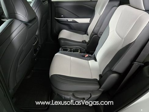 New 2026 Lexus TX 500h AWD image 11