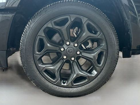 Used 2022 RAM 1500 Limited w/ Night Edition image 33