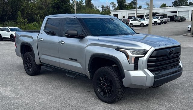 Used 2024 Toyota Tundra SR5 w/ SR5 Premium Package AWD/4WD image 4