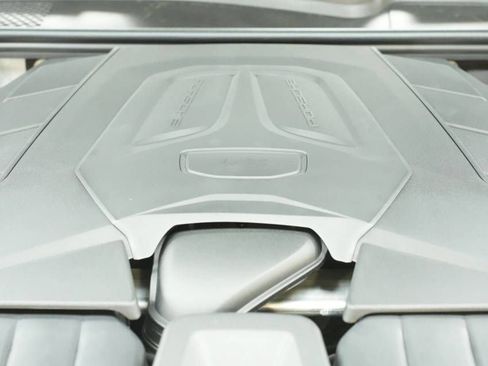 New 2026 Porsche Cayenne Coupe image 29