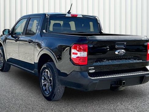 Used 2022 Ford Maverick XLT image 11