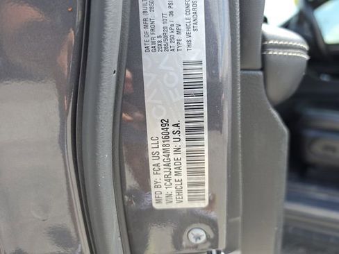 Used 2021 Jeep Grand Cherokee L Laredo RWD image 38