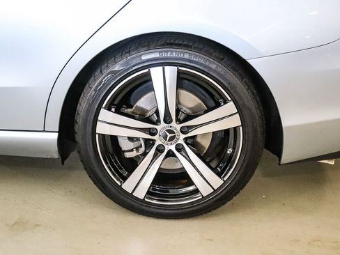 Used 2024 Mercedes-Benz C 300 4MATIC Sedan image 10