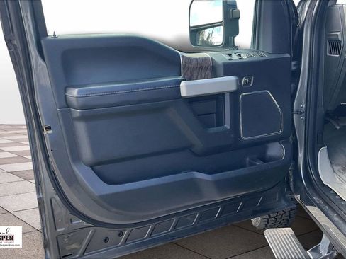 Used 2019 Ford F350 Lariat w/ Lariat Ultimate Package image 22