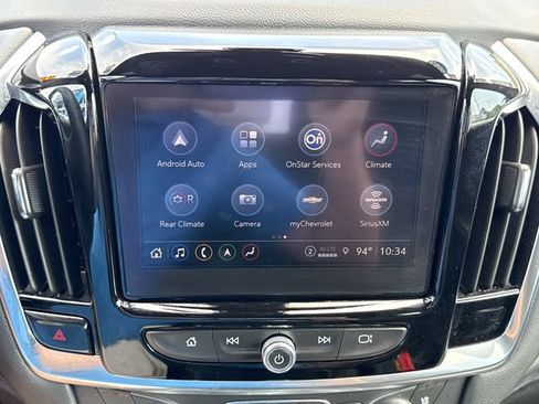 Used 2023 Chevrolet Traverse Premier FWD image 23