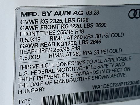 Used 2023 Audi Q3 2.0T Premium w/ Black Optic Sport Package image 24