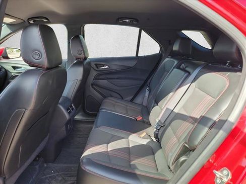 Used 2023 Chevrolet Equinox RS w/ LPO, Floor Liner Package FWD image 13