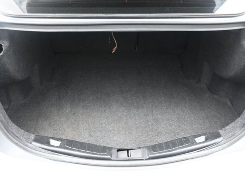 Used 2020 Ford Fusion SE image 19