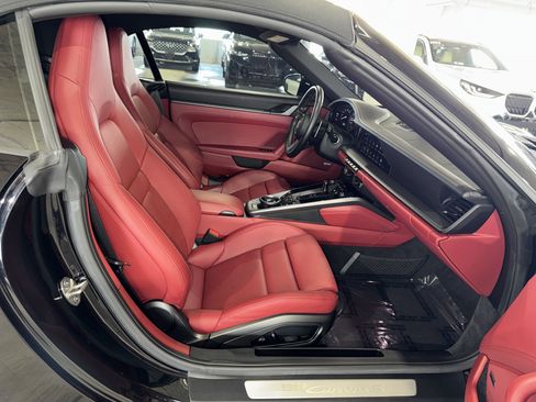 Used 2023 Porsche 911 Carrera S image 10